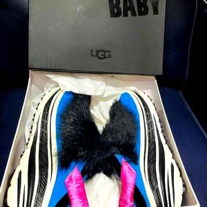 UGG Fashion Baby Fluffy Runner